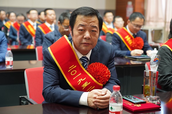 榜樣的力量：甘肅工程咨詢(xún)集團(tuán)2019—2020年度勞動(dòng)模范系列報(bào)道（三）陳劍